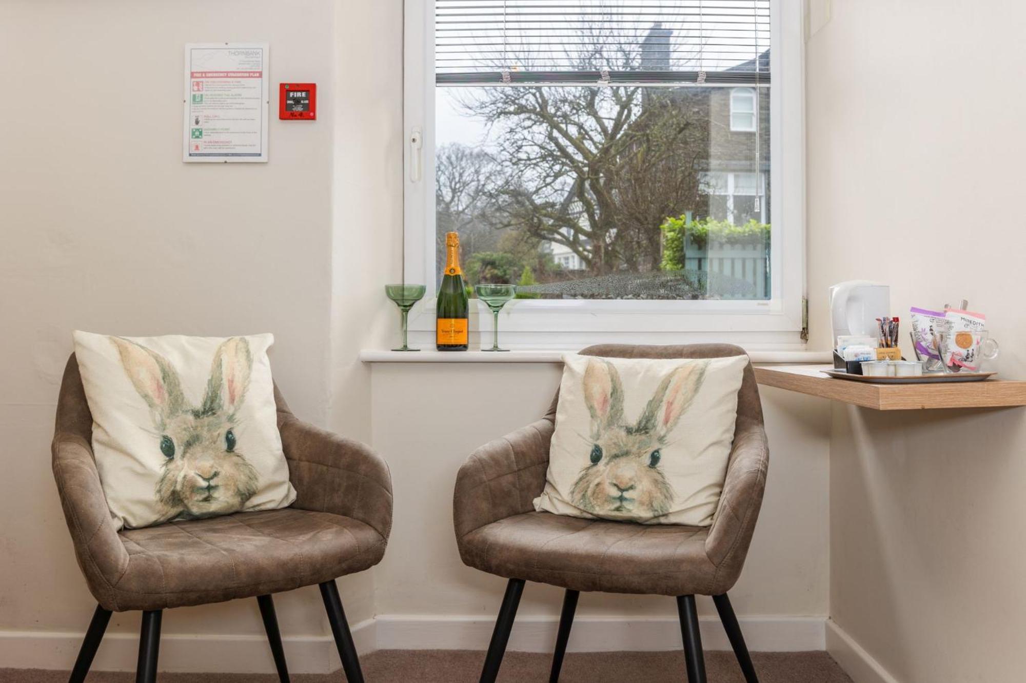 Отель Thornbank House Offering Breakfast And With The Use Of Free Local Health Club Уиндермир Экстерьер фото